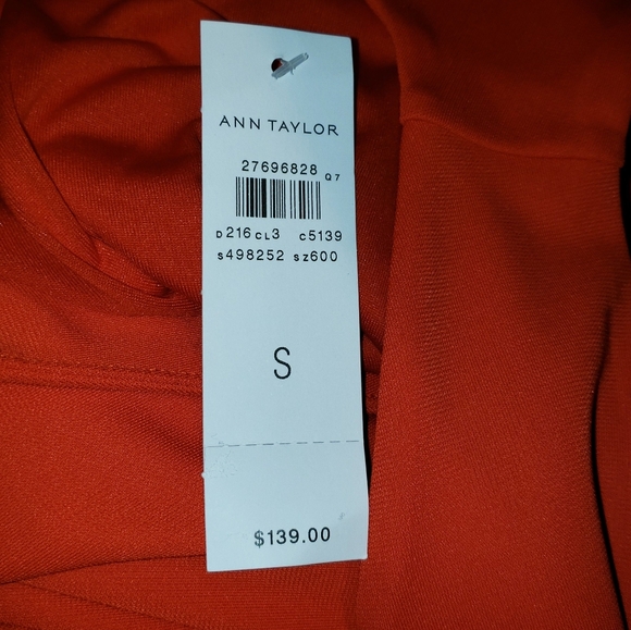 Ann Taylor Sleeveless Red Twist Dress - Picture 4 of 5